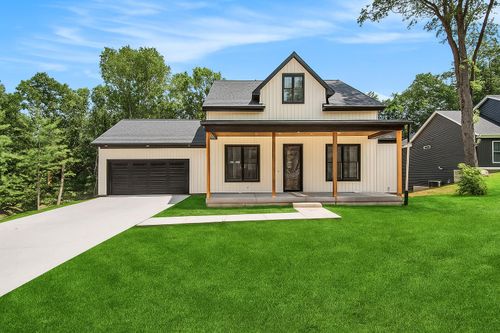 7143 Mid Timber Dr, Greenville, MI, 48838-7207 | Card Image
