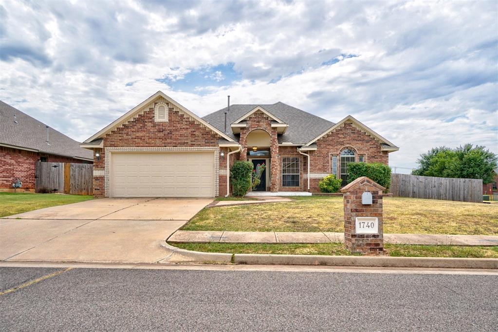 Napa Valley Rd, Edmond, OK 73013