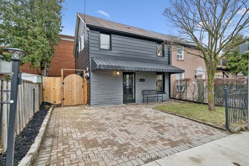 1 Auburn Ave, Toronto, ON, M6H2L6 | Card Image