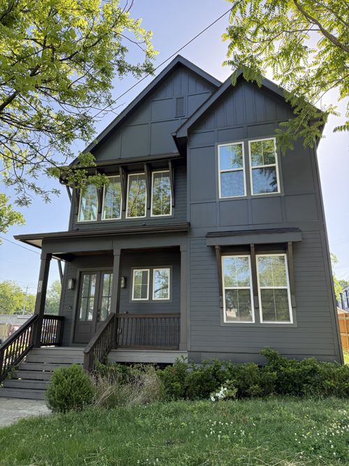 725 Hart Ave, Nashville, TN, 37206-3911 | Card Image