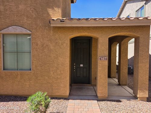4734 W Fremont Rd, Laveen, AZ, 85339-8239 | Card Image