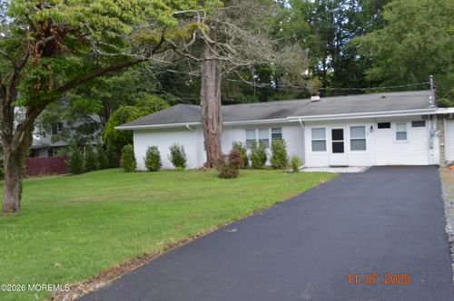 14-14 Homestead Ln, Roosevelt, NJ, 08555-7006 | Card Image