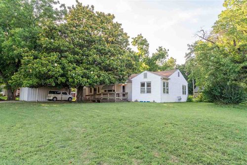 323 E Knipe Ave, Perkins, OK, 74059-3314 | Card Image