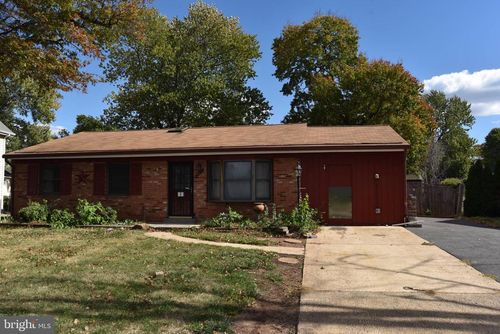 4011 Lees Corner Rd, CHANTILLY, VA, 20151-3404 | Card Image