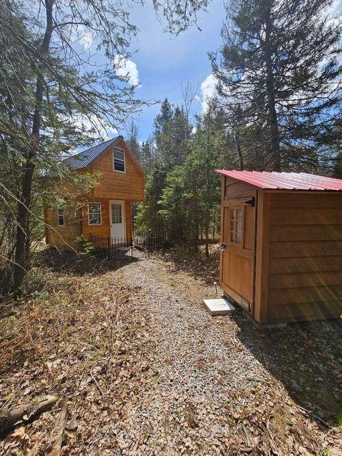 77 Grindstone Rd, Sundridge, ON, P0A1Z0 | Card Image