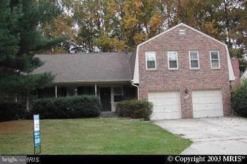 9918 Derbyshire Ln, BETHESDA, MD, 20817-1535 | Card Image