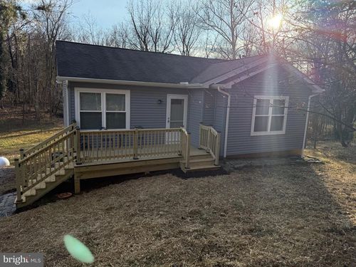 208 Walters Way, HARPERS FERRY, WV, 25425-4713 | Card Image