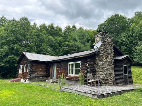 424 Crane Mtn Rd, Townshend, VT, 05353-9745 | Card Image