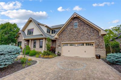 492 Signature Drive, House other with 4 bedrooms, 3 bathrooms and null parking in Beavercreek Township OH | Image 1