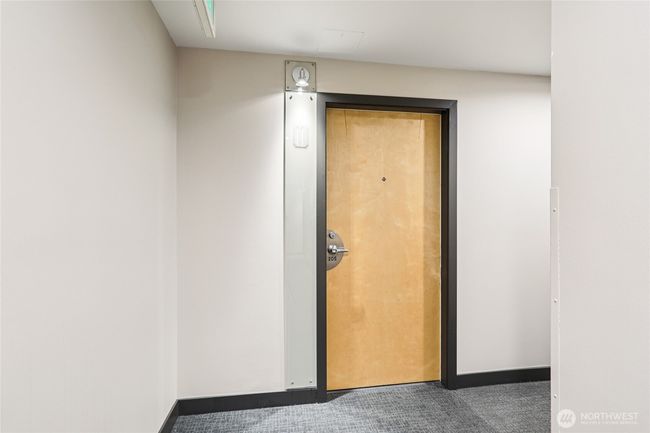 APT-205 - 2929 1 St Ave, Condo with 1 bedrooms, 1 bathrooms and 1 parking in Seattle WA | Image 6