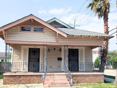 4901 Willow St, New Orleans, LA, 70115-6445 | Card Image