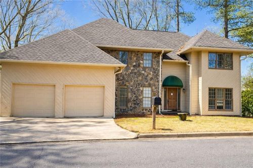 200 Fairway Ridge Dr, Alpharetta, GA, 30022-6883 | Card Image