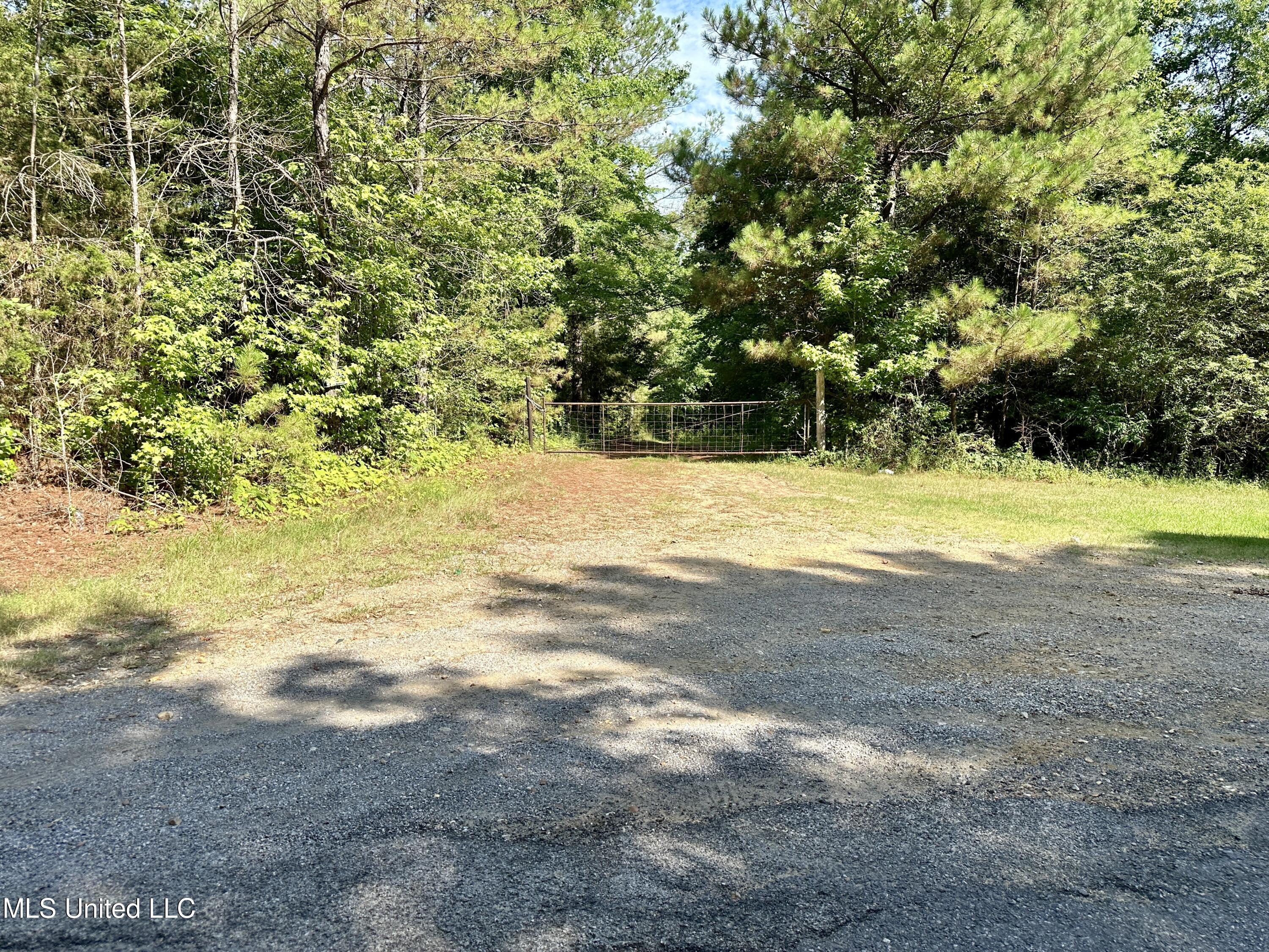 1847 Mcneely Road, For Sale in Courtland Zoocasa