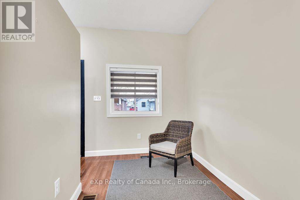 Residential in London East (East L) 3