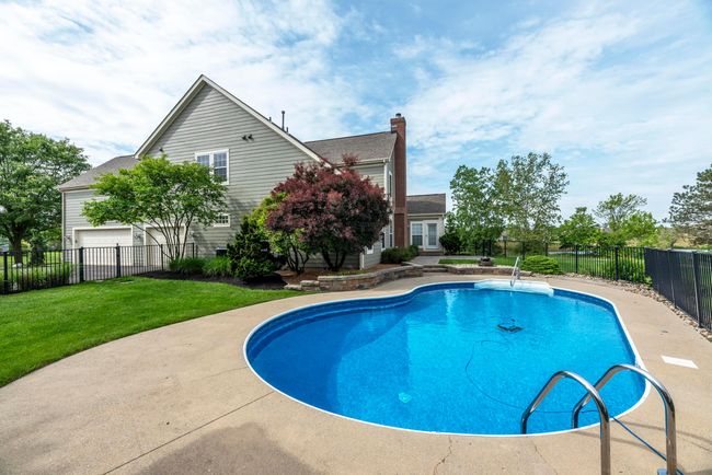 6655 Baronscourt Loop, House other with 3 bedrooms, 3 bathrooms and null parking in Dublin OH | Image 46