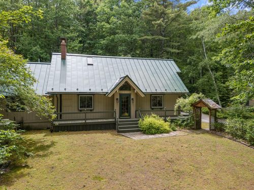 8 Solitude Ln, Bridgton, ME, 04009-3343 | Card Image