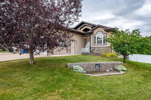 62 Fieldstone Way, Sylvan Lake, AB, T4S0C3 | Card Image