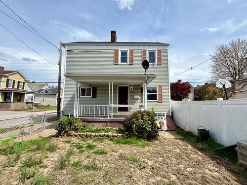 12 Cromwell St, Wheeling, WV, 26003-2302 | Card Image