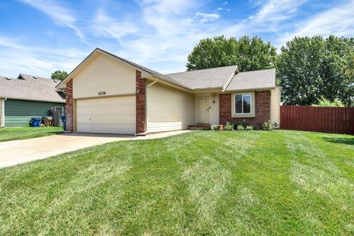 2236 N Duckcreek Ln, Derby, KS, 67037-4318 | Card Image
