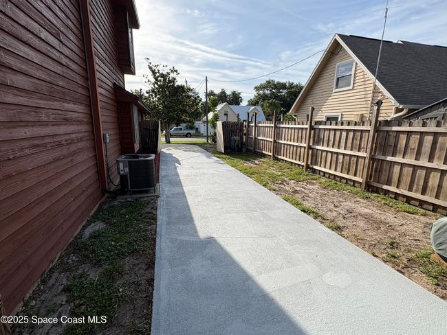 6860 Cairo Rd, House other with 3 bedrooms, 3 bathrooms and null parking in Cocoa FL | Image 35
