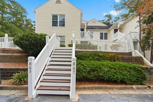 873 Cavalry Dr Sw, Marietta, GA, 30064-4601 | Card Image
