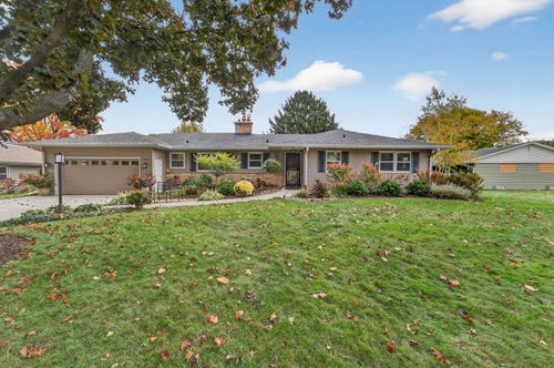 313 S Jefferson Street, VERONA, WI, 53593 | Card Image