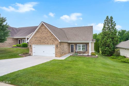 560 Trillium Trl, Johnson City, TN, 37604-3280 | Card Image