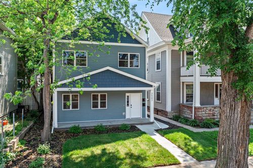 2507 1st Ave S, Minneapolis, MN, 55404-4318 | Card Image