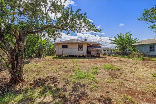 1328 Aheahe Ave, Wahiawa, HI, 96786-1260 | Card Image