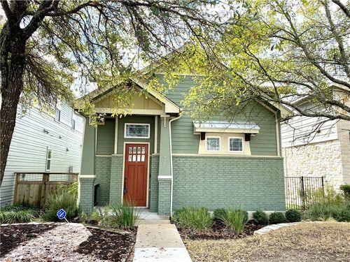 911 Morrow St, Austin, TX, 78757-1514 | Card Image