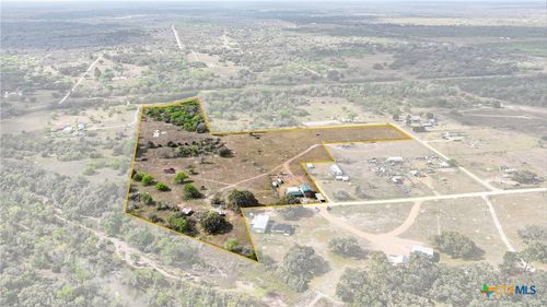 617 Bartlett Rd, Victoria, TX, 77905-2923 | Card Image