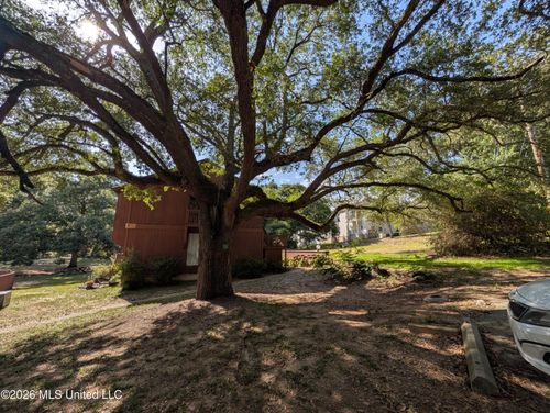 232 Lakeside Villa, Diamondhead, MS, 39525-3791 | Card Image