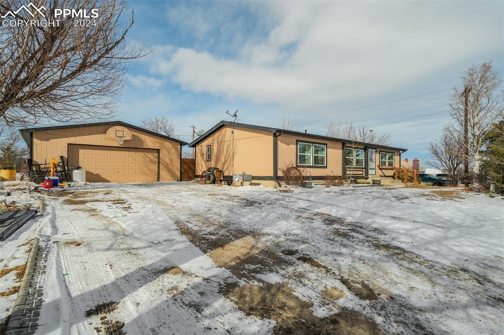 Cheyenne St, Calhan, CO 80808