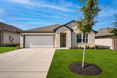 821 Indigo Way, Seguin, TX, 78155-0097 | Card Image