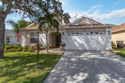 11519 Sweetflag Dr, Lakewood Ranch, FL, 34202-5120 | Card Image