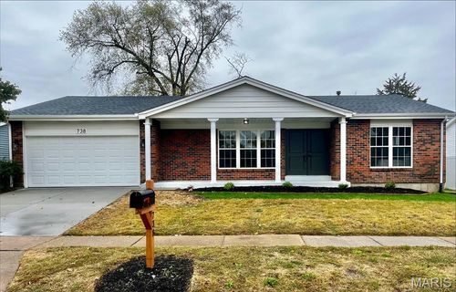 738 Waterfall Dr, Florissant, MO, 63034-2022 | Card Image