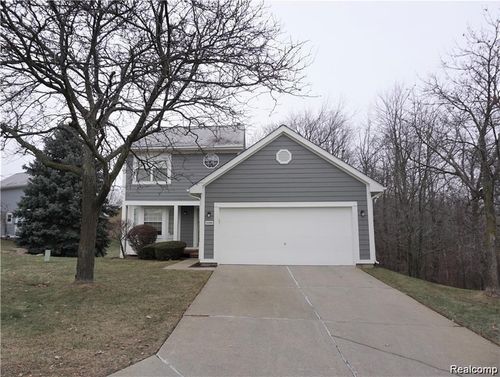 31056 Eagle Dr, Novi, MI, 48377-1570 | Card Image