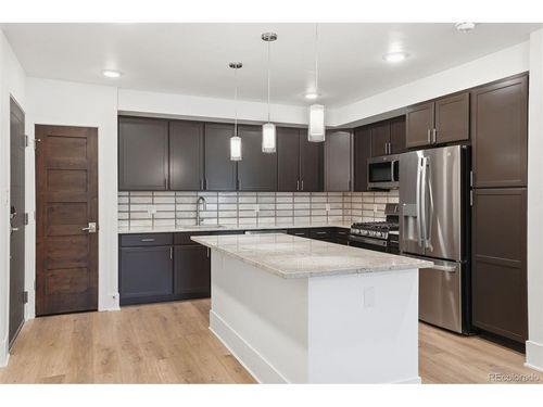 c-c-308-1044 Blue River Pkwy, SILVERTHORNE, CO, 80498 | Card Image