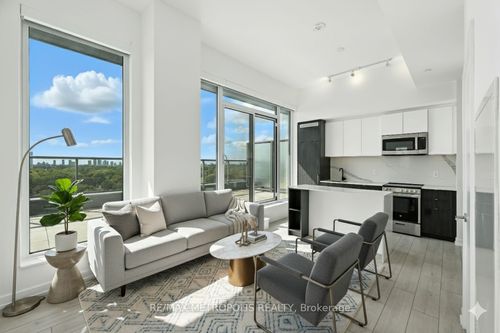 815-500 Dupont St, Toronto, ON, M6G0B8 | Card Image