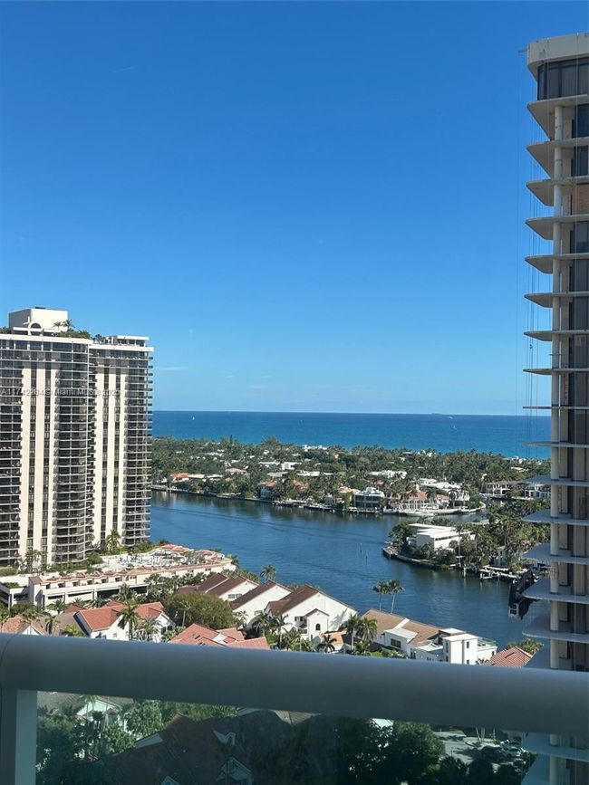 APT-2011 - 19400 Turnberry Way, Condo with 3 bedrooms, 3 bathrooms and null parking in Aventura FL | Image 72