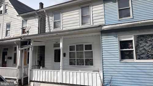 247 E Abbott St, Lansford, PA, 18232-2102 | Card Image