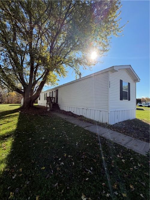 345 Sandybrook Dr, Hamlin, NY, 14464-9127 | Card Image