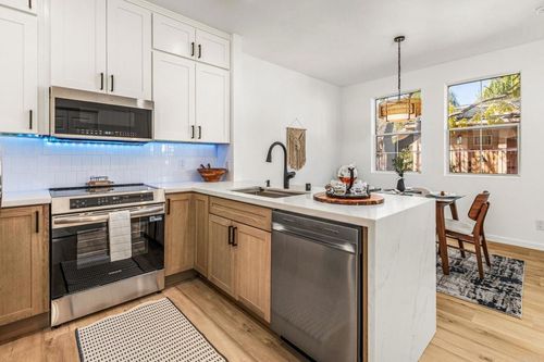 unit-259-18660 Caminito Cantilena, San Diego, CA, 92128-6108 | Card Image