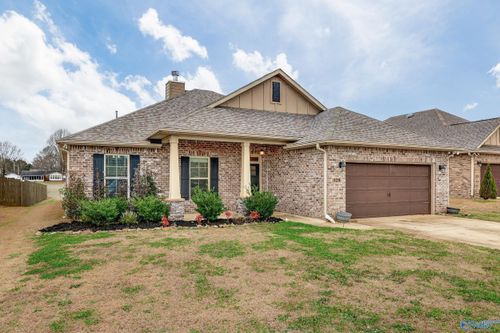 128 Elledge Farm Dr, Hazel Green, AL, 35750-7939 | Card Image