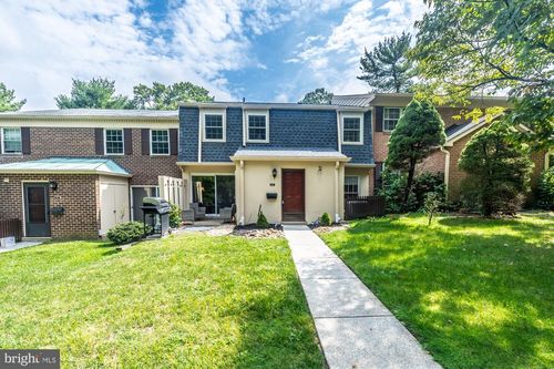 66-66 Old Forge Xing, DEVON, PA, 19333-1119 | Card Image