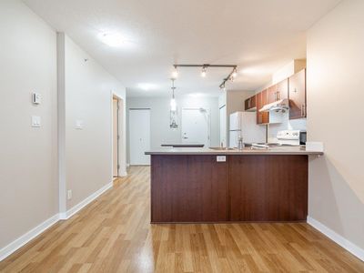 2009 - 1178 Heffley Cres, Condo with 2 bedrooms, 2 bathrooms and 1 parking in Coquitlam BC | Image 3