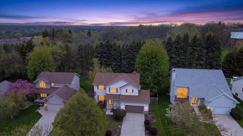 5470 Quarry Hill Drive, FITCHBURG, WI, 53711 | Card Image