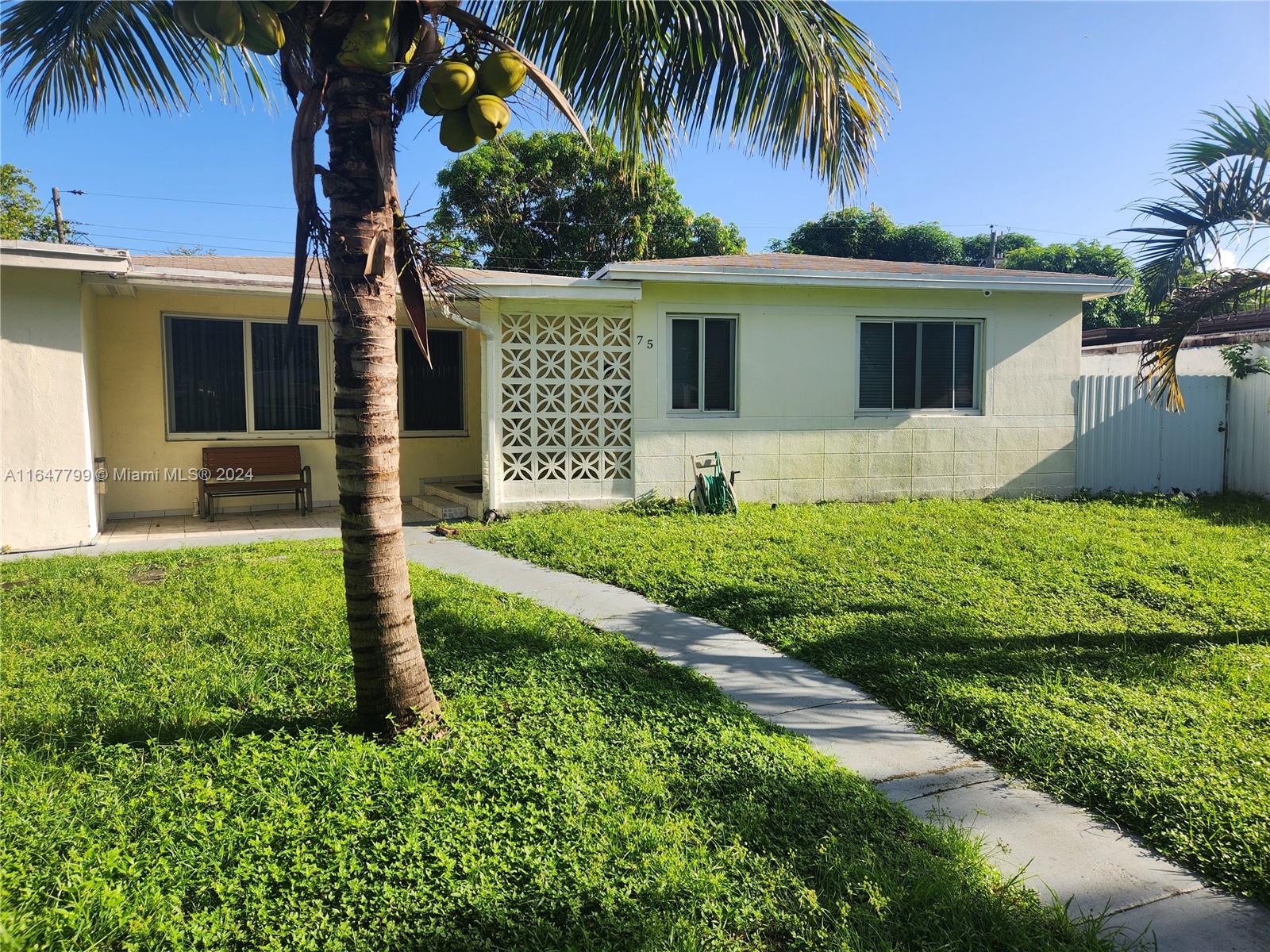 132nd St, North Miami, FL 33161