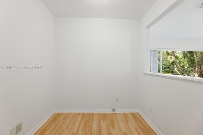 7920 Sw 132 Nd St, House other with 3 bedrooms, 2 bathrooms and null parking in Pinecrest FL | Image 4