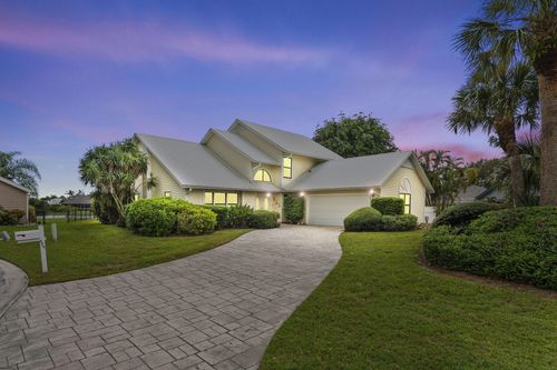 8964 Se Sunfish Pl, Hobe Sound, FL, 33455-3201 | Card Image